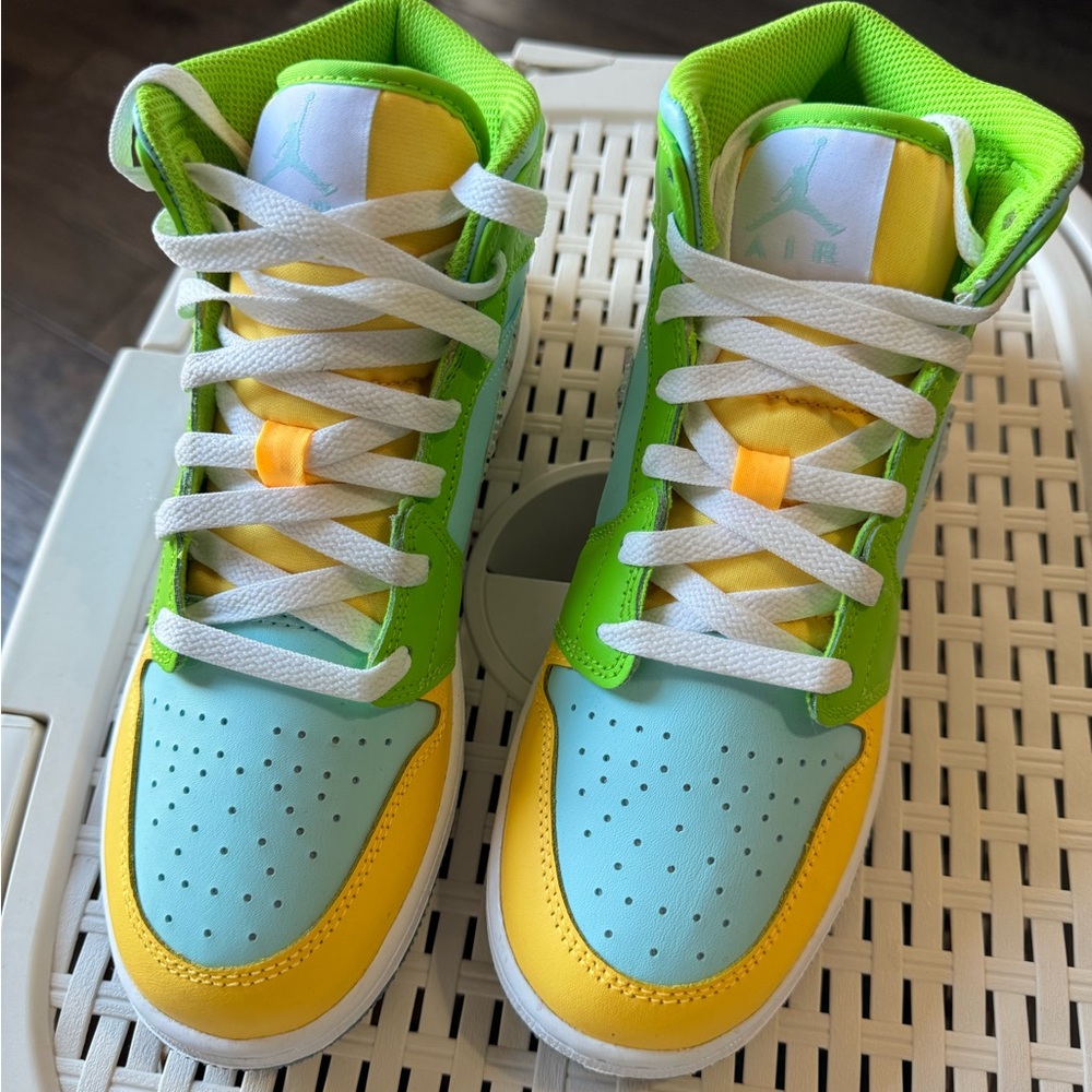 Brand new without box Air Jordan’s youth size 6.5